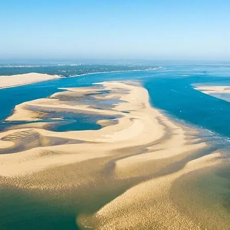 Nice Studio Beachfront Apartment Arcachon