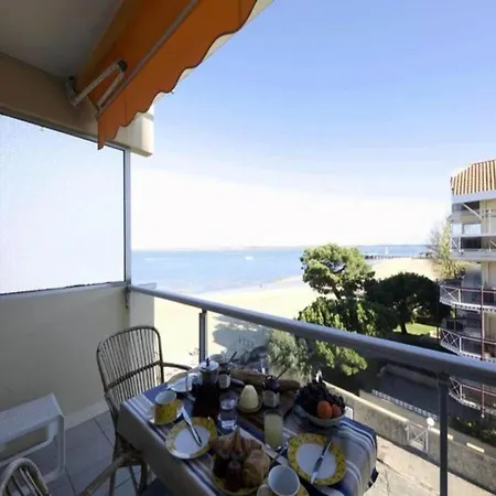 Nice Studio Beachfront * Arcachon