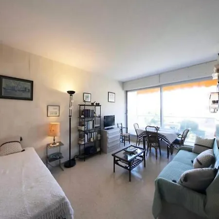 Nice Studio Beachfront Apartment Arcachon