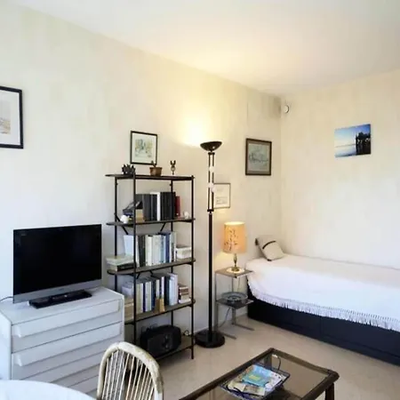 Apartment Nice Studio Beachfront Arcachon
